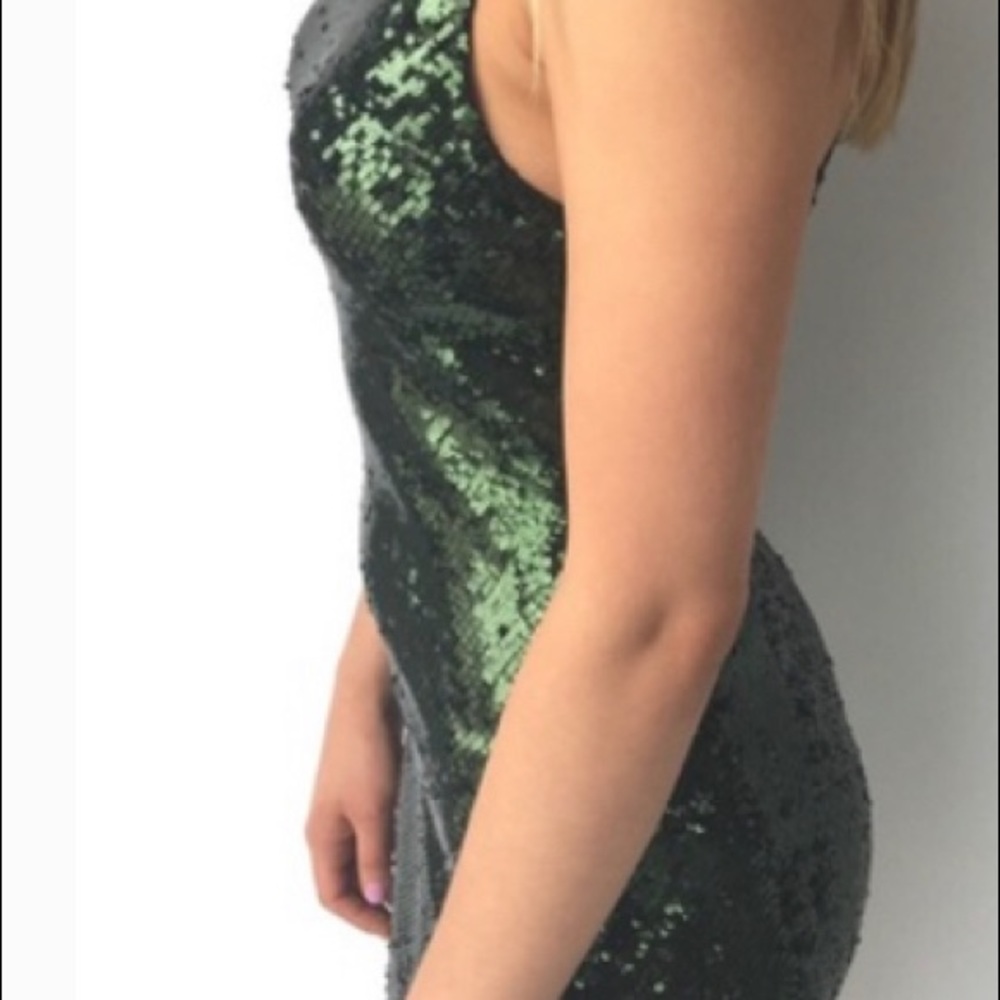 Alice + Olivia Green Sequin Mini Dress